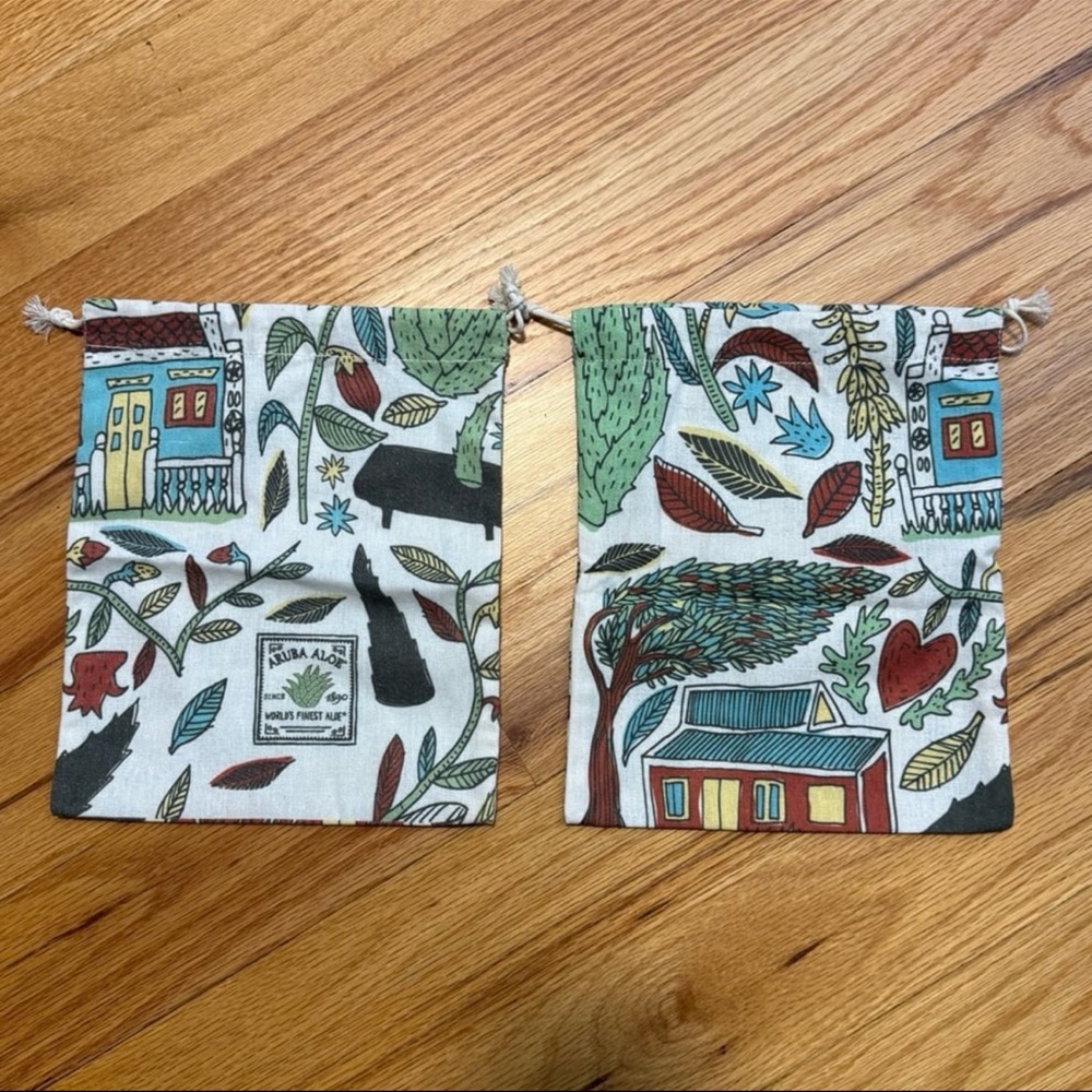 Aruba Aloe Drawstring Bags